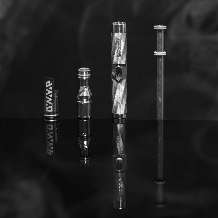 dynavap M7 Breakdown Black and white 